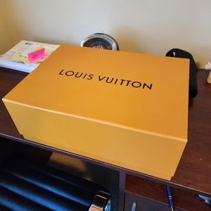 LV soft Calfskin My Lockme Top 